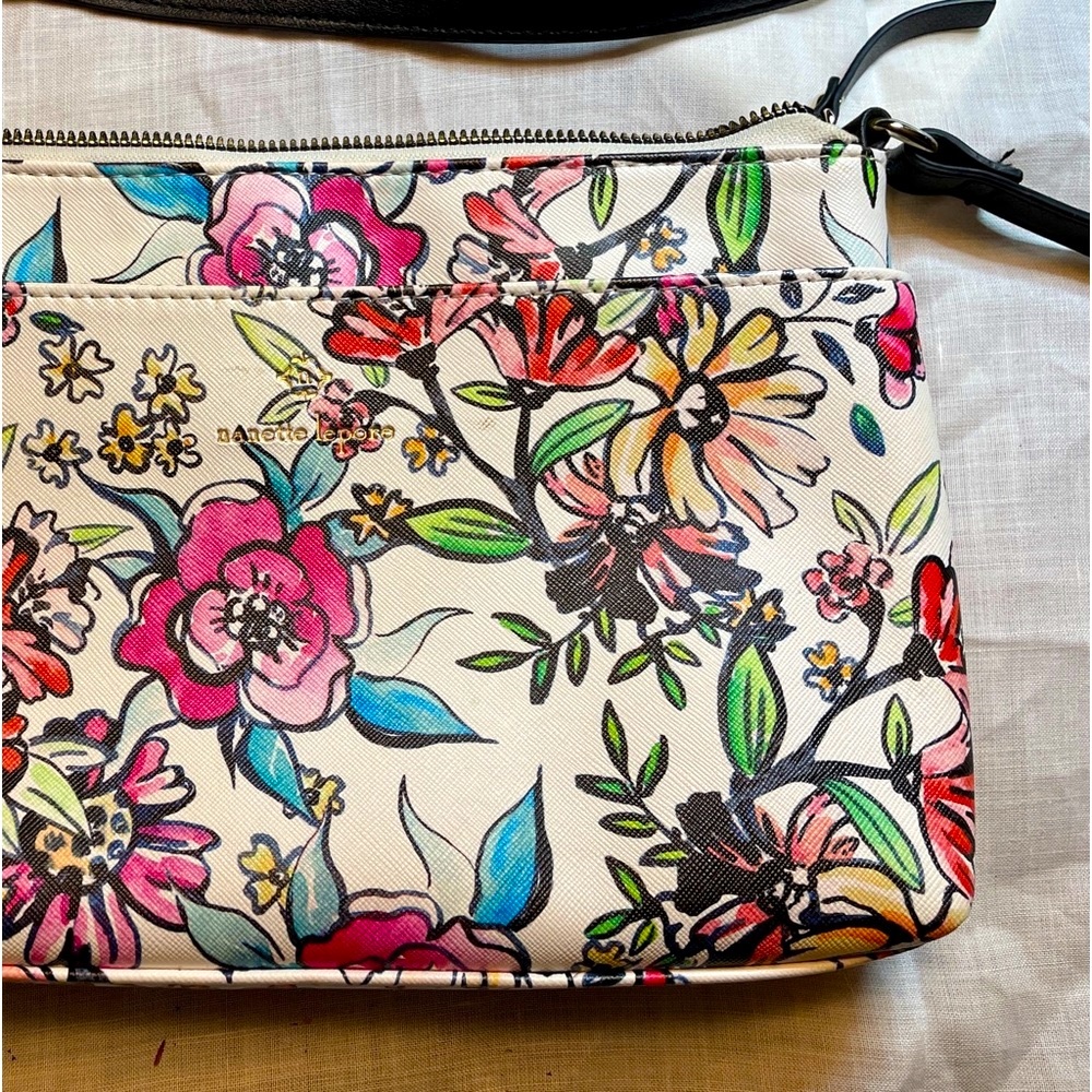 Nanette Lepore Mirabel Floral Printed
Crossbody Purse. MAKE AN OFFER